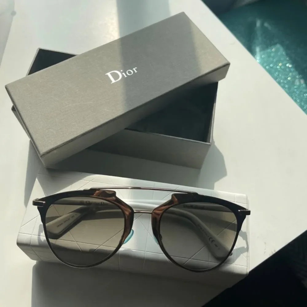 Dior reflected sunglasses - Picture 3 of 11
